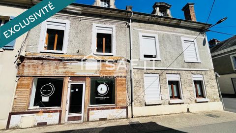 Ensemble composé d'un local et de son habitation