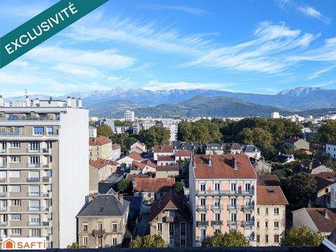 Studio 10m² dernier étage avec vue - Vendu loué et meublé