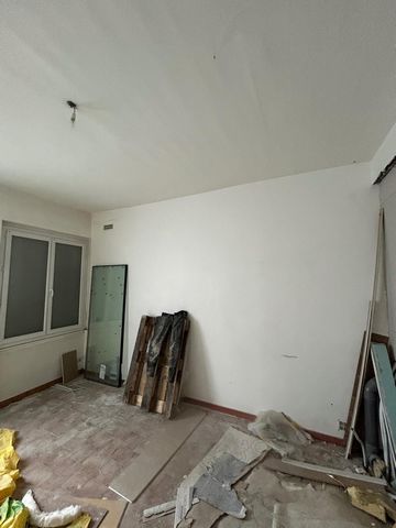 À vendre – Appartement 38 m² à rénover – Quartier Administratif, Saint-Étienne - Investissement LOCATIF