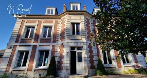 Demeure de maître – 300 m² – 11 pièces, 7 chambres