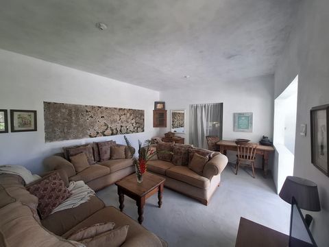 ZU VERKAUFEN – Haus mit 2 Schlafzimmern | Beecher Town, St. Ann Auf der Suche nach einem ruhigen Leben nur wenige Minuten von Ocho Rios entfernt? Dieses gemütliche Haus mit 2 Schlafzimmern befindet sich auf einem mehrstöckigen Grundstück und bietet P...