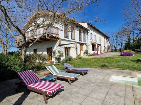 Propriété avec piscine sur environ 1,5 Ha de terrain