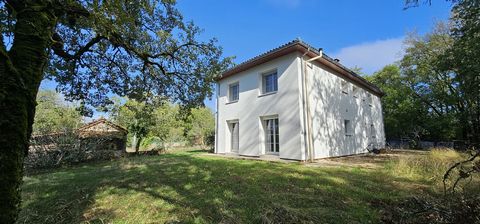 Maison traditionnelle près de Limogne-en-Quercy avec 3 hectares