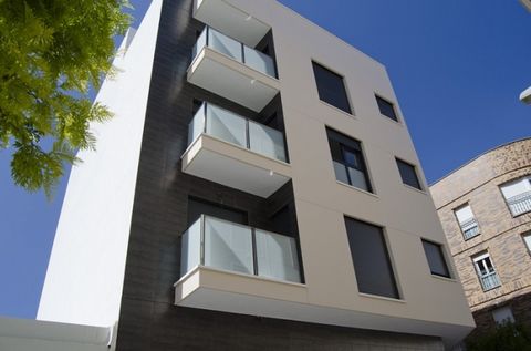 Brand new quality 1 and 2 Bedroom 1 Bath Apartments ( 9 only ) over 3 floors) located in Los Montesinos.Fully fitted kitchens,includes white goods and utility room.One Bedrooms Start from €71200 and the 2 Bedrooms start from €82300. Communal Roof sol...