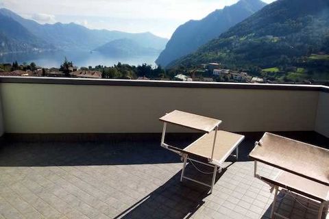 Apartments from € 148,000 Within a Residence with pool ,ready to be moved in, apartments with either one or 2 bedrooms boasting stunning lake view over Lake Iseo. The complex features swimming pool, solarium area, underfloor heating, home automation,...