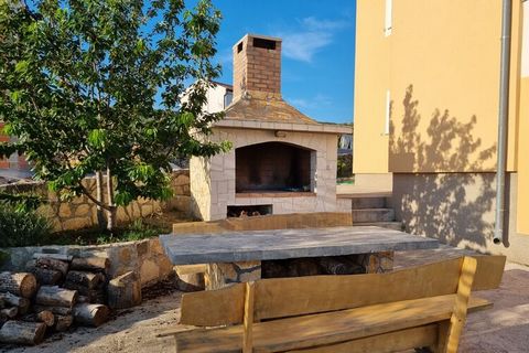 This magnificent holiday home is located in Jasenice and can accommodate 10 people. With 4 bedrooms, the home is ideal for a group. It has an illuminated garden where you can enjoy a lovely barbecue evening with the entire clan. The accommodation is ...