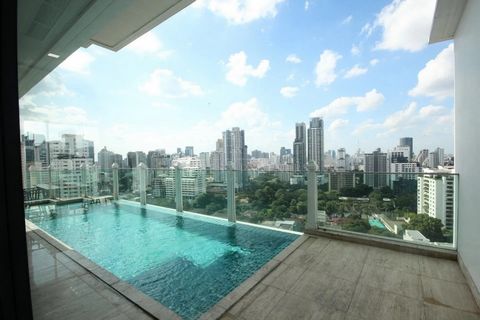 Exclusive property with a private pool and high quality where is located in the heart of Phrom Phong. Features: - SwimmingPool