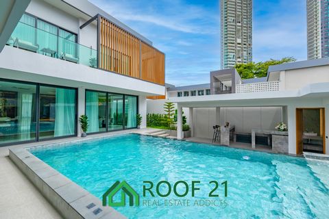 Welcome to the epitome of luxury living in the heart of Jomtien, Thailand! This brand-new pool villa, nestled on Sai Nueng Road, is poised to elevate your special vacation moments to unprecedented heights. Key Features Price 150,000,000 Baht -Prime L...