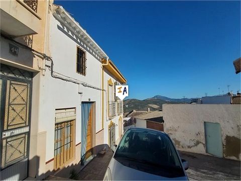 This 4 bedroom townhouse with a patio and big garden on a generous town plot of 845m2 is situated in Castil de Campos close to the large historical town of Priego de Cordoba in Andalucia, Spain. With parking right outside you enter the property from ...