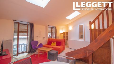 A23776SLE73 - This nice duplex apartment is on the 3rd floor of a residence located in Moutiers. Only 20 minutes drive from Méribel and Courchevel Information about risks to which this property is exposed is available on the Géorisques website : http...