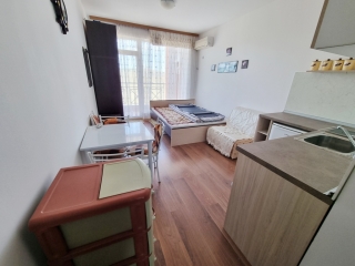 Price: €23.500,00 District: Sunny Beach Category: Apartment Area: 31 sq.m. Bathrooms: 1 Location: Seaside Sunny Day 6 studio floor 2 pool view 31 sq.m Furnished with a balcony Price: 23 500 eur