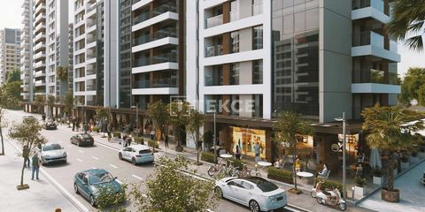 Magasins de Haute Qualité sur la Rue Principale à Karsiyaka Izmir Karsiyaka est le quartier nord du golfe d'Izmir, où des projets résidentiels à haute valeur de marque sont développés. Les magasins sont situés à Karsiyaka, dans la zone de développeme...