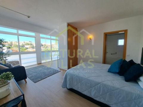 Exclusive Studio with Panoramic View in Albufeira. Enjoy Comfort and Convenience Just Steps from the Beach. This magnificent T0 apartment, located in the heart of Albufeira, offers a unique opportunity to enjoy a luxurious and convenient stay. Nestle...