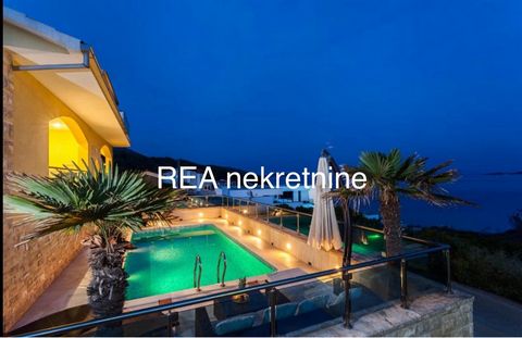 For sale: a beautiful villa on Korčula, just a few meters from the sea. Built in 2011, on a 480 m2 plot, the house is 120 m2 and consists of two apartments, each with two bedrooms, a kitchen, living room, and terraces. Enjoy the 29 m2 pool and lovely...