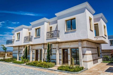 LUXIMMO FINEST ESTATES: ... We present for sale a house of the 'townhouse' type, part of a gated complex, located only 200 m from the beach in the picturesque area of Lahana, between the popular spa resort of Pomorie and Pomorie district. 'Sarafovo' ...