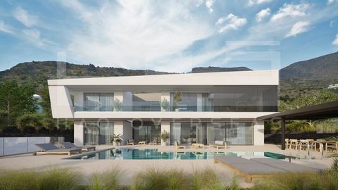 This luxury villa for sale in Heraklion, Crete is located next to Hersonissos area, offering immensive unobstructed sea views. The villa has a total living space of 379.24m2, situated on a 2582m2 private plot. Meticulously designed over three levels,...