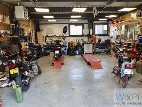 Albertville, I offer a new industrial building for the sale of Cycles and motorcycles located in an industrial zone, very good visibility. It consists of a sales area / repair workshop / reserve / mezzanine on about 300 m2 and a private outdoor parki...