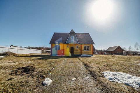 Номер в базе: 29078. Номер в базе:29078В Богучарово Парк продаётся перспективный 2-х этажный дом, расположенный в экологически чистом и тихом районе в окружении леса. Круглогодичный подъезд к дому.  7км от Тулы и 163км от МКАДа.Отличное место для жиз...