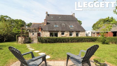 A29482YGA22 - Situated in a quiet location just twenty minutes from a wide choice of beaches, in a small, peaceful commune, this very pretty stone property comprises 5 bedrooms, including a master suite on the ground floor. You will be seduced by the...