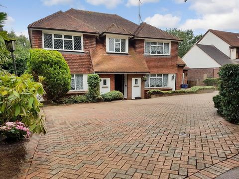 With its chimneystack, differing roof lines, leaded light windows and covered porch, the house has charming external appeal. While internally this light and airy house has panelled doors, coved ceilings and fireplace to enhance the delightful charact...