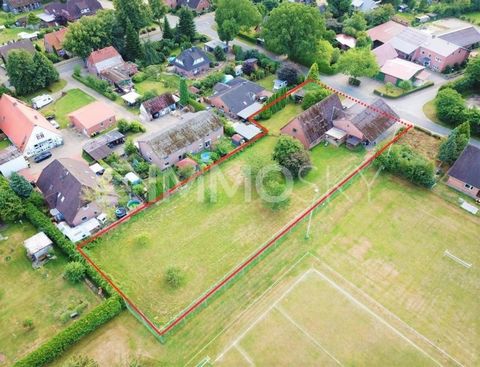 JETZT KfW-Förderung nutzen! Entdecken Sie dieses ländlich gelegene, helle und familienfreundliche Grundstück mit Altbestand in Kutenholz - Mulsum. Die großzügige Gesamtfläche bietet vielseitige Gestaltungs- und Ausbauoptionen in ruhiger Lage eine wah...