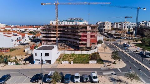 Nous présentons un terrain urbain dans lune des zones les plus prometteuses de Sines ! Avec beaucoup despace et un excellent emplacement, ce terrain est idéal pour ceux qui veulent construire ou investir dans une région en plein développement. Caract...