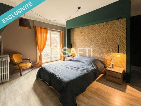 RARE à Remiremont, cet appartement bourgeois de 102 m² a été entièrement rénové et décoré avec beaucoup de goût. En duplex au 1er étage d'une maison de ville, la copropriété ne présente que 2 logements et est gérée bénévolement. L'appartement offre u...