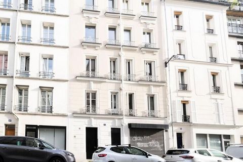 Sumérgete en el encanto parisino con este luminoso apartamento de 60 m2. situado en el siglo 14 distrito de París. Ideal para una estancia confortable en el corazón de la capital, tiene capacidad para 4 personas. Descubra este cálido y luminoso apart...