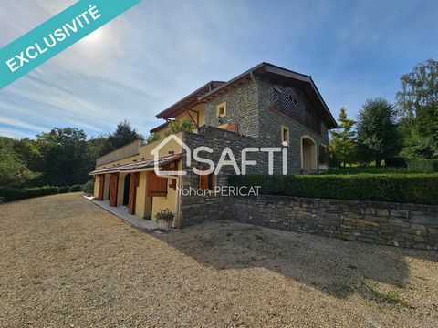 Located 1 hour south of Toulouse and just 10 minutes from Aspet and its amenities, this property is nestled in the heart of the charming village of Arbon. It perfectly combines rustic charm with modern comfort, offering breathtaking views of the Pyré...