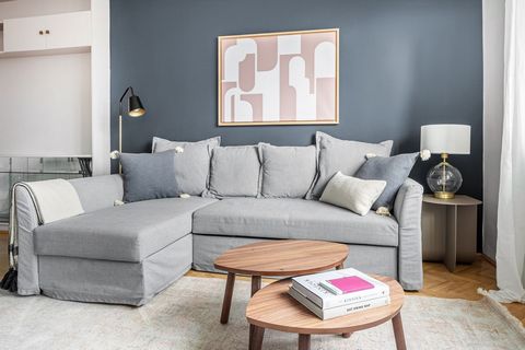 For stays longer than 1 month, we offer custom pricing. Please reach out for an exact quote! Discover the best of Vienna, with this modern apartment in a great location. It’ll be easy to simply show up and start living in this fashionably furnished a...