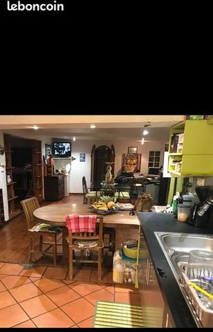MAISON AVEC VUE MER A ETANG-SALE