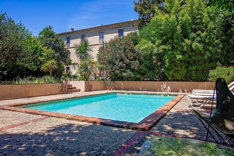 Propriété aux portes de Carcassonne: parc, piscine.