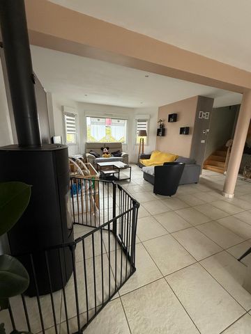 Maison 5 chambres, jardin, terrasse et garage