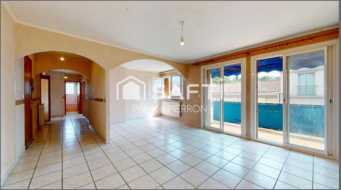 Montpellier – Les Aubes District 4-room apartment – 73 m² – Large garage Ideally located in the sought-after Les Aubes district, in a quiet setting yet close to Montpellier city center, this 4-room apartment is situated on the 1st floor of a small bu...