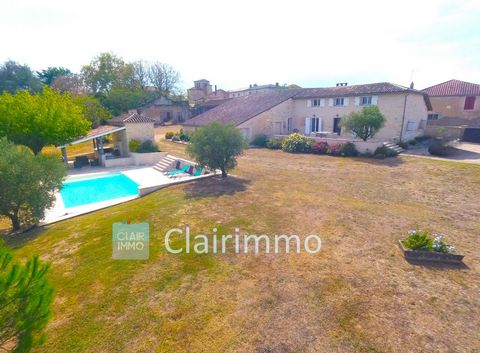 M&#233;tairie de 1886 r&#233;nov&#233;e enti&#232;rement avec go&#251;t de 280 m&#178; ,2 d&#233;pendances , piscine et son patio couvert sur environ 6000 m&#178; de terrain avec vue imprenable