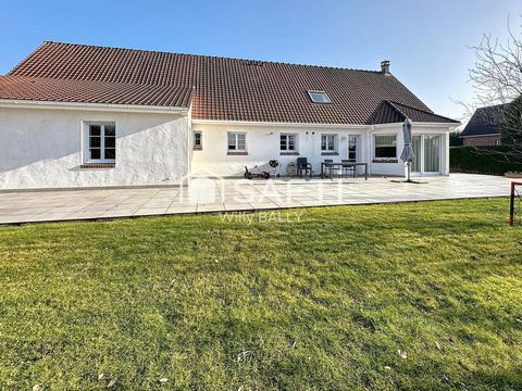 Pavillon fonctionnel avec volume en excellent état