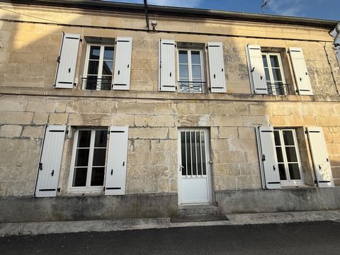 Maison de VILLE - SAINTES