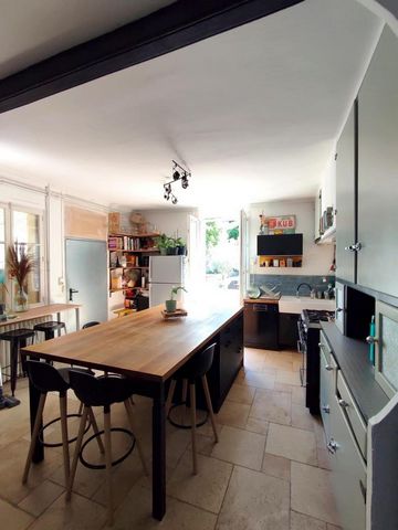 maison familiale avec trois chambres