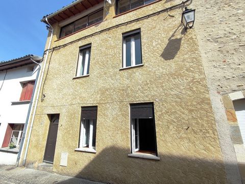 Maison de village 4 chambres + bureau