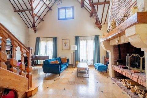 Belle demeure de 195 m² habitables à 10 min du RER A