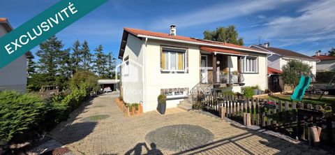 Pavillon sur sous-sol, 153m², 4 chambres, 945m² de terrain, 2 garages.
