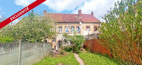 Duplex, 3 chambres, jardin, cave, auvent