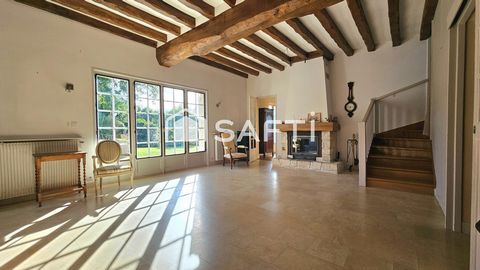 MAISON 8 pièces, 6 chambres, 182m² sur sous-sol total.