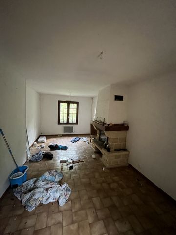 MAISON A RENOVER SUR AMILLY