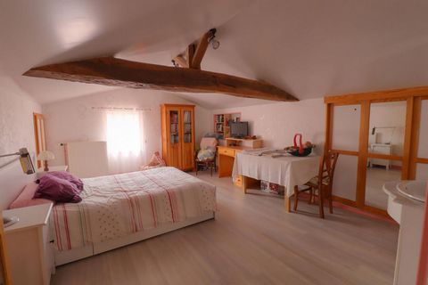 (3.99 % honoraires TTC à la charge de l'acquéreur.)