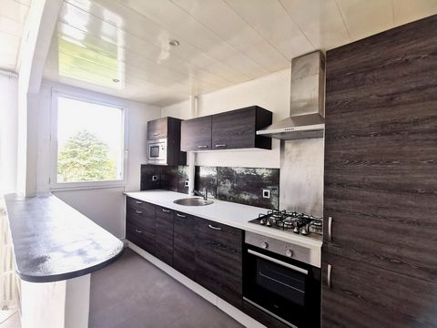 Bel appartement rénové avec vue dégagée