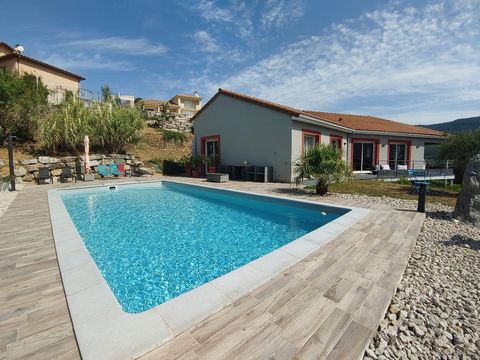 MAISON CONTEMPORAINE- PISCINE -VUE IMPRENABLE- MILLAU