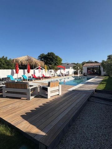 Villa de Charme au calme Séjour traversant vue imprenable Piscine et Jardin