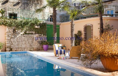 Completely renovated stone villa of 600 sq.m. for sale, situated in attractive location on the northern side of the island of Hvar, only, 70 m from the sea. This villa dates from 17th century and was renovated in 2015 with materials and equipment of ...