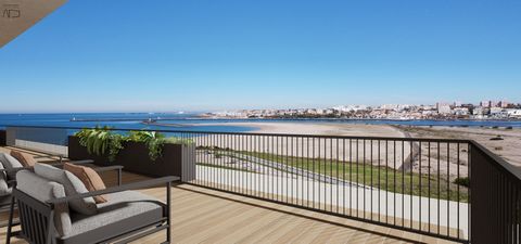 Luxury apartment in living sea development! This development is located on the banks of the Douro River and the Atlantic in Vila Nova de Gaia. The Living Sea only has available T3, T4 and T5 contemporary and unique areas contain large areas inside an...